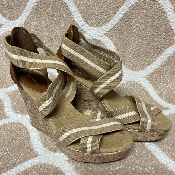 Tan Strap Wedges - Picture 2 of 15